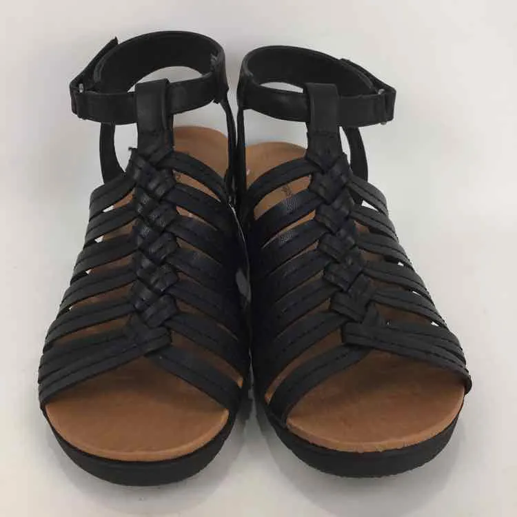 baretraps Women Size 8.5 Black NWOT Strappy Sandals