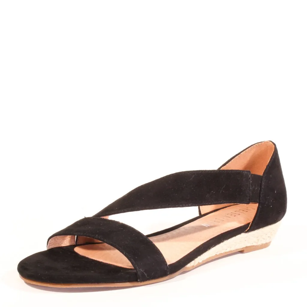 Sahara Suede Comfort Sandals