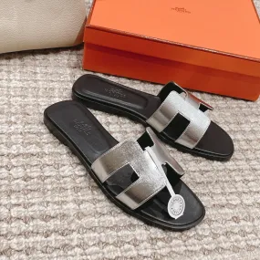 SE1092 H Oran Sandal /  Size4-11