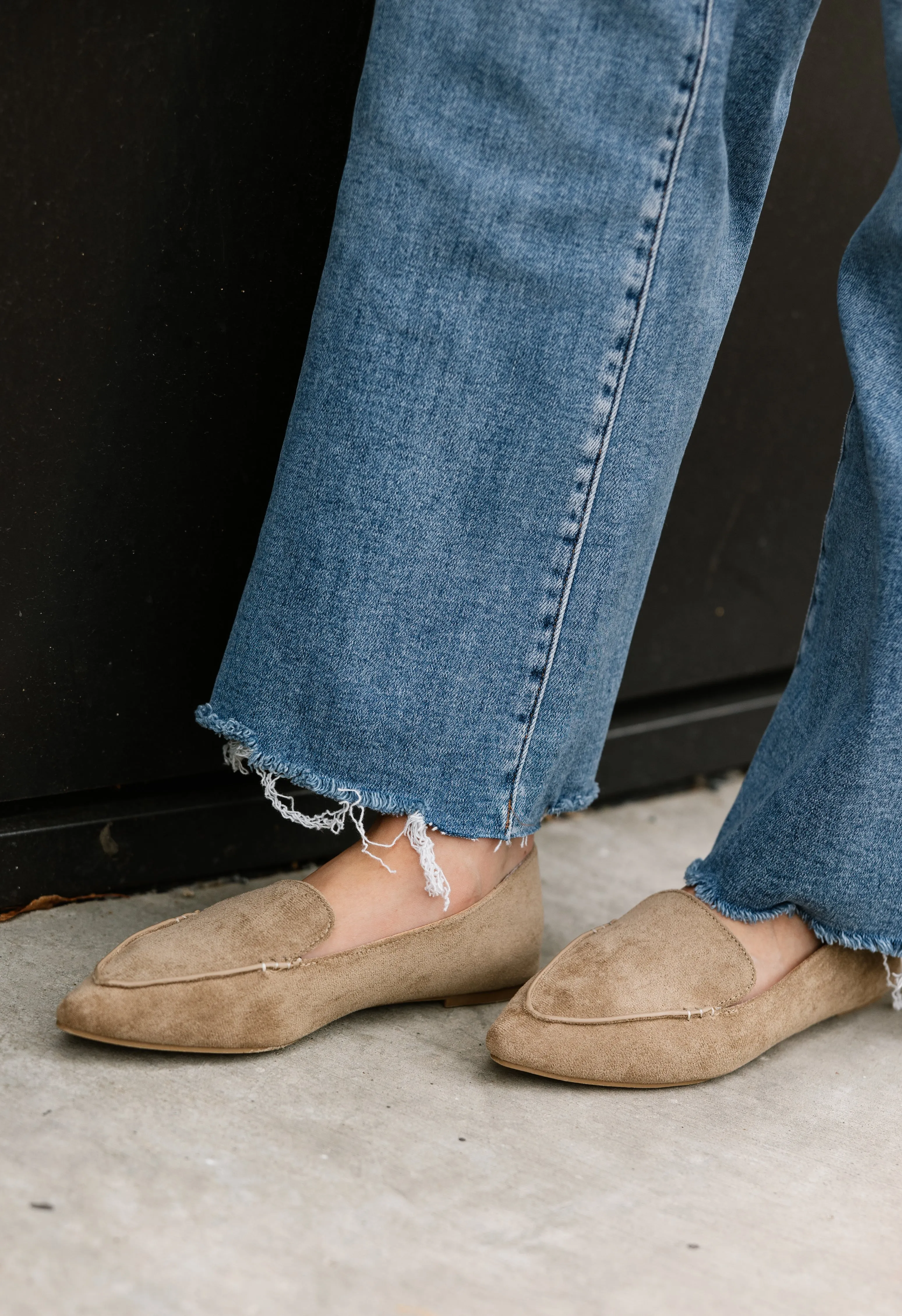 Uptown Flats - OATMEAL SUEDE